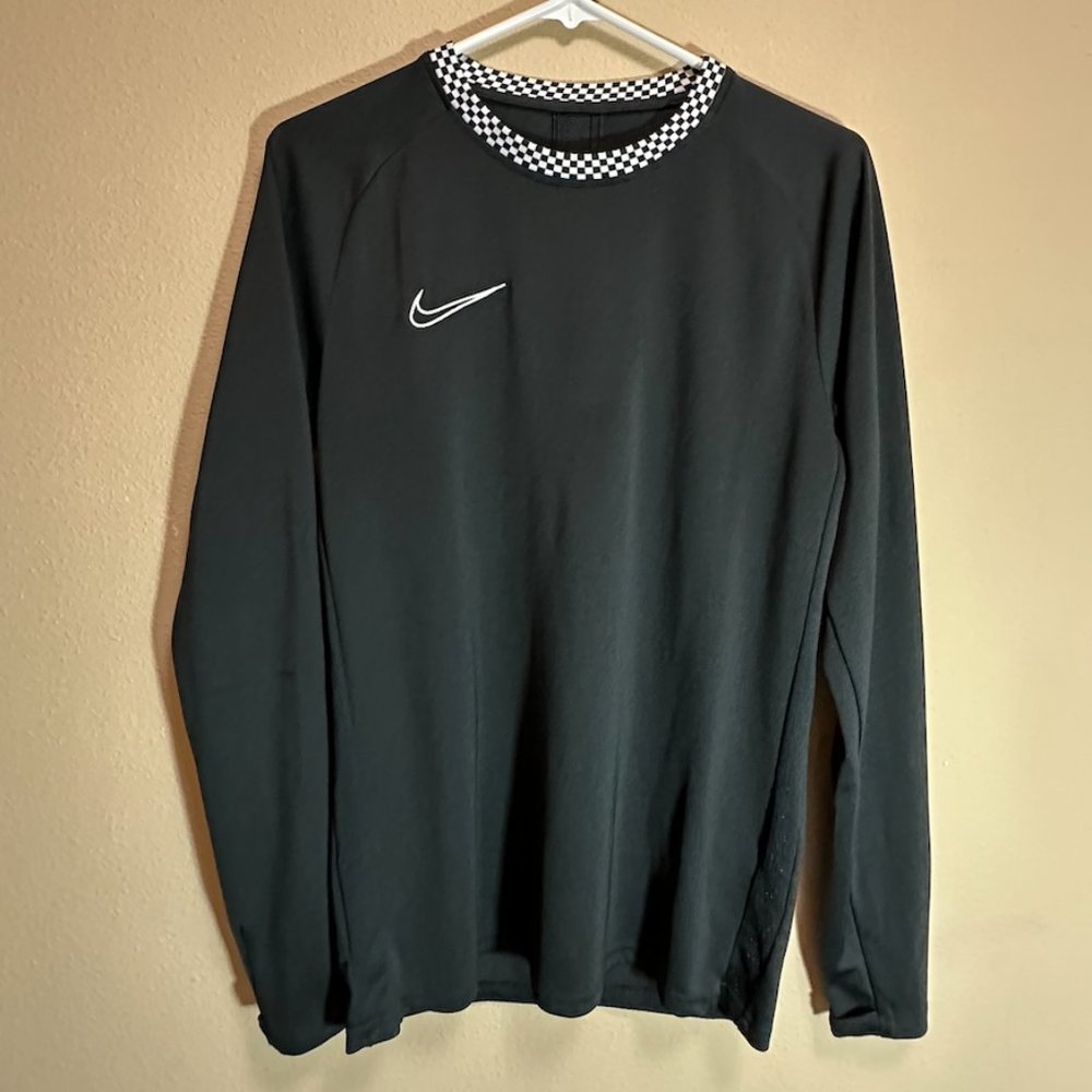 Nike Long Sleeve Fitness Top